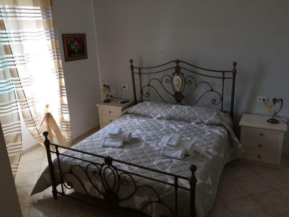 Apartment La Maison Mesyna Zewnętrze zdjęcie